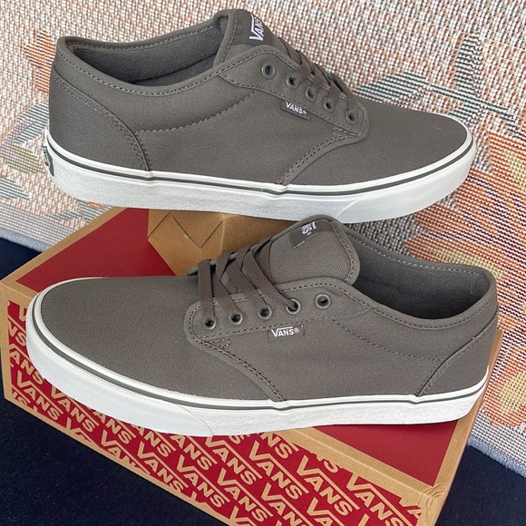 Vans Atwood Men’s 
(Canvas) Pewter/White
VN000TUY4WV
New - Picture 11 of 16